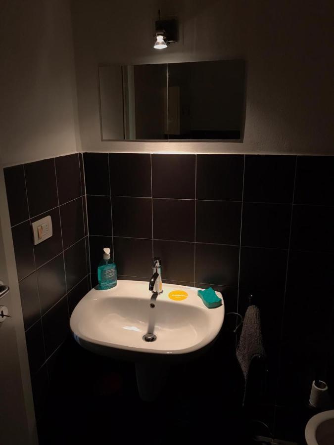 Appartement Living à Milan Extérieur photo